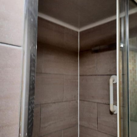 Relevant Properties Welling 외부 사진