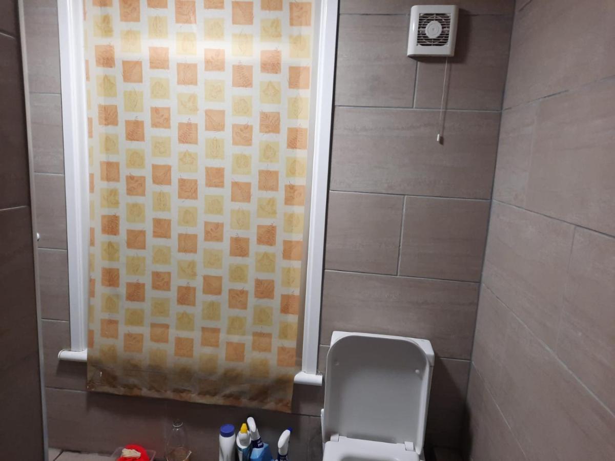 Relevant Properties Welling 외부 사진